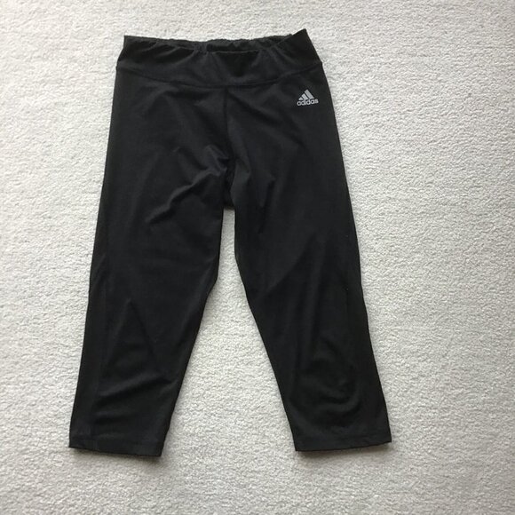 ADIDAS CLIMALITE BLACK SMALL WOROUT CAPRI's - Picture 1 of 7